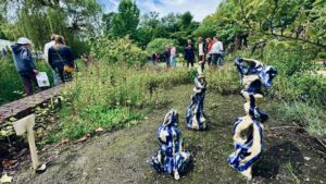 Zomerexpositie keramiek leerlingen weer te zien in de Botanische Tuin