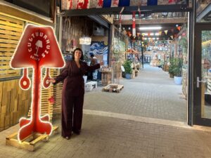 Westafette: Nathalie verbindt Delft-West met kunst en ontmoeting